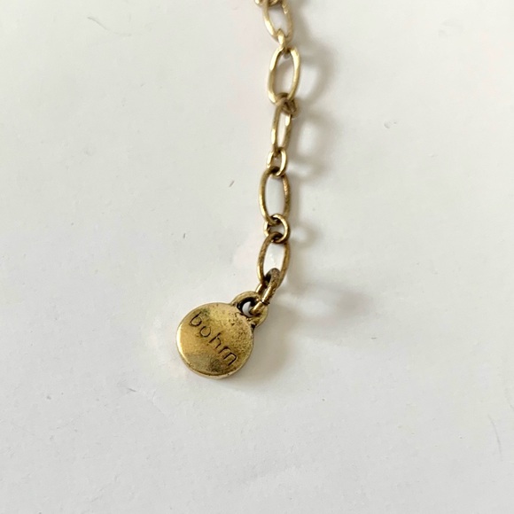 Gold tone floral necklace - Picture 3 of 3